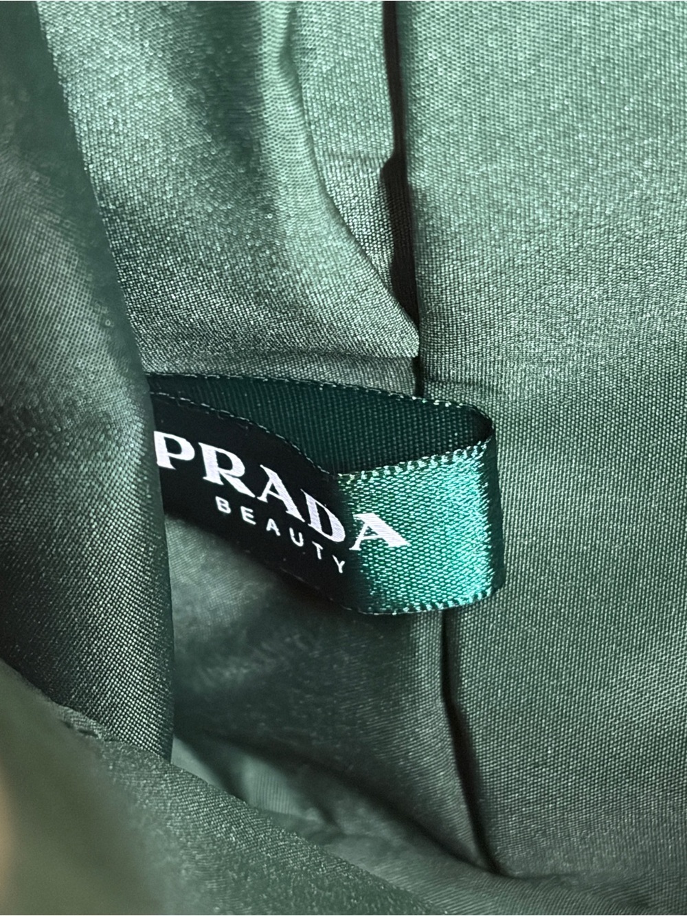 Prada - Picture 14 of 14